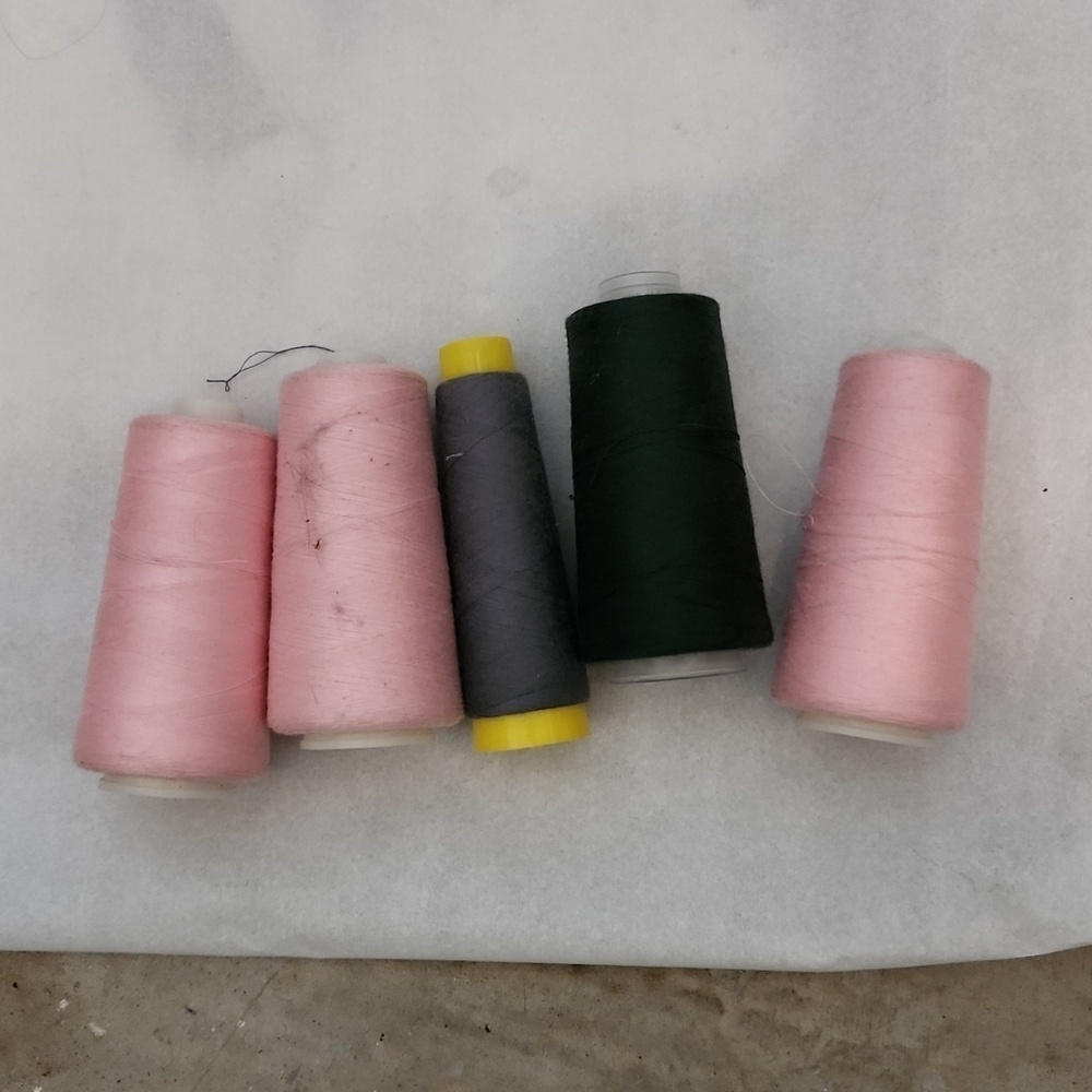 Vintage Sewing Thread Bundle - Picture 8 of 10